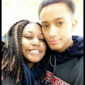 Meet your Posher, Ebyonie